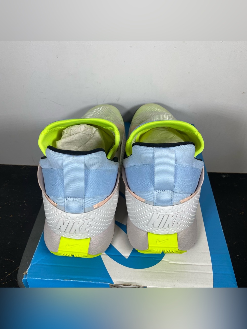 Size 10- Nike GoFlyease-OG Box - Picture 8 of 9